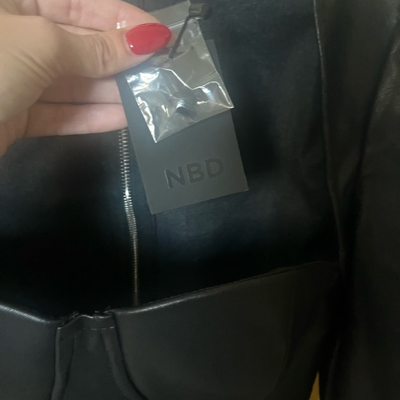 NBD Fia long sleeve top - Picture 3 of 4